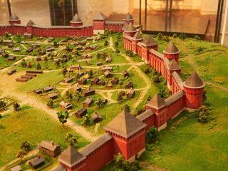 «Башня Громовая»: увлекательная экскурсия «Легенды и история Смоленской крепостной стены»